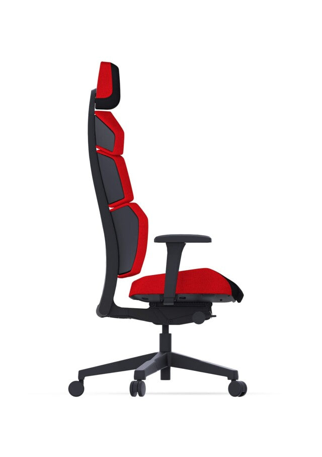 Der RECARO Nxt von RECARO Shop ist ein moderner ergonomischer Bürostuhl mit roter und schwarzer Mikrofaserpolsterung, verstellbaren Armlehnen, hoher segmentierter Rückenlehne und schwarzem Fünfradfußkreuz, im Profil vor weißem Hintergrund abgebildet.