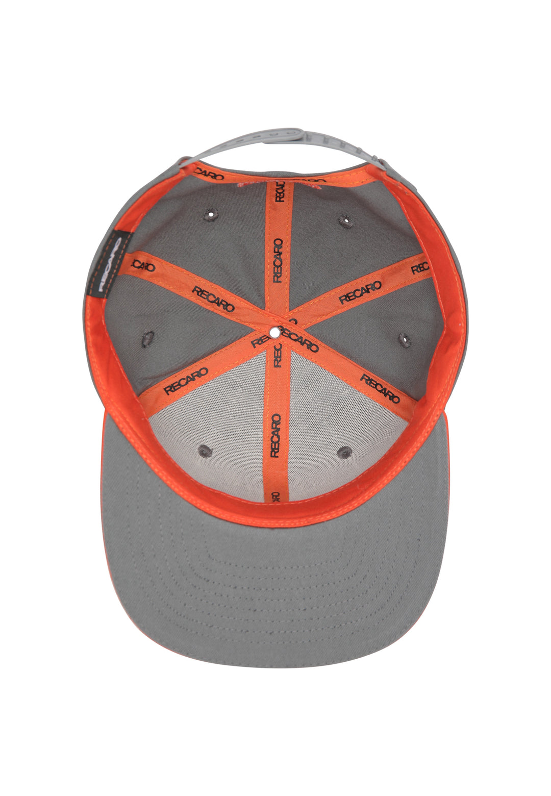 Die Draufsicht auf die Snapback Cap Spektrum von RECARO_Merchandising zeigt ihr graues Design mit orangefarbenem Rand und schwarzen Logos in der Innennaht, wodurch vor weißem Hintergrund ein stylischer Retro-Look entsteht.