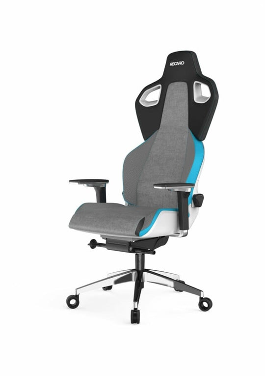 Der RECARO Exo Platinum aus dem RECARO Gaming verfügt über eine hohe Rückenlehne, einen grauen, atmungsaktiven, gepolsterten Sitz, blaue Akzente, verstellbare Armlehnen und ein schwarz-silbernes Fünfrad-Untergestell mit Spezialrollen – und bietet so modernen ergonomischen Komfort und Halt.