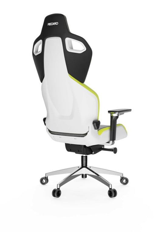 Der RECARO Exo Platinum aus dem RECARO Shop verfügt über eine weiße Copolymer-Rückenlehne, schwarze Akzente, limettengrüne Zierelemente, verstellbare Armlehnen und ein fünfrädriges Metallgestell mit Spezialrollen. Von hinten betrachtet ist das RECARO-Logo oben sichtbar.