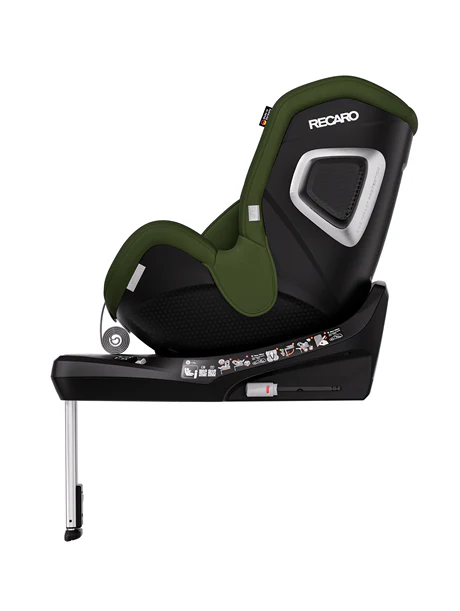Seitenansicht des schwarz-grünen RECARO Shop TORON 1 Kindersitzes mit 360°-Drehung, Stützfuß, verstellbarem Boden, Sicherheitsetiketten, ergonomischer Form mit Polsterung und einem Gurt zur Sicherung des Kindes.