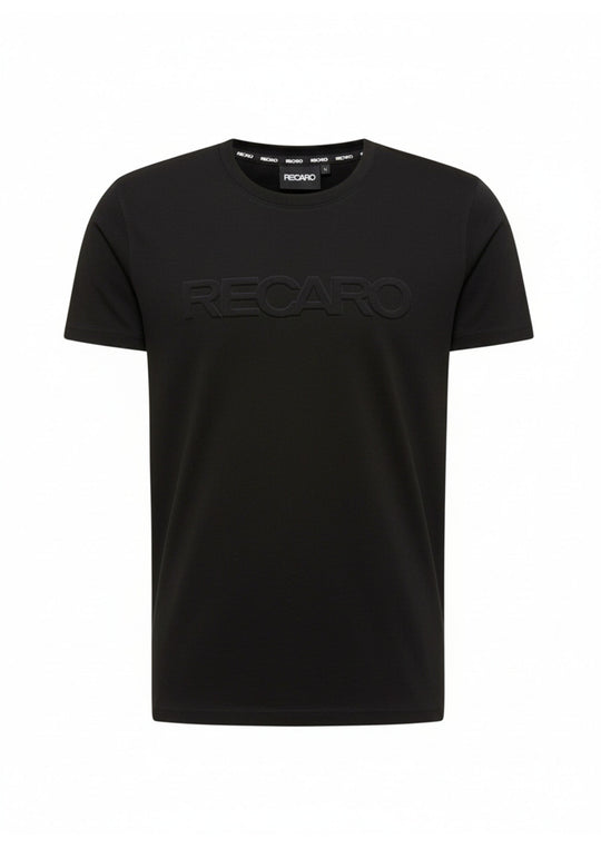 Das Recaro_Merch_Daniel T-Shirt Originals Embossed black hat kurze Ärmel, einen Rundhalsausschnitt und ein minimalistisches Design mit RECARO in schwarzer 3D-Prägung auf der Brust. Hergestellt aus Baumwolle.